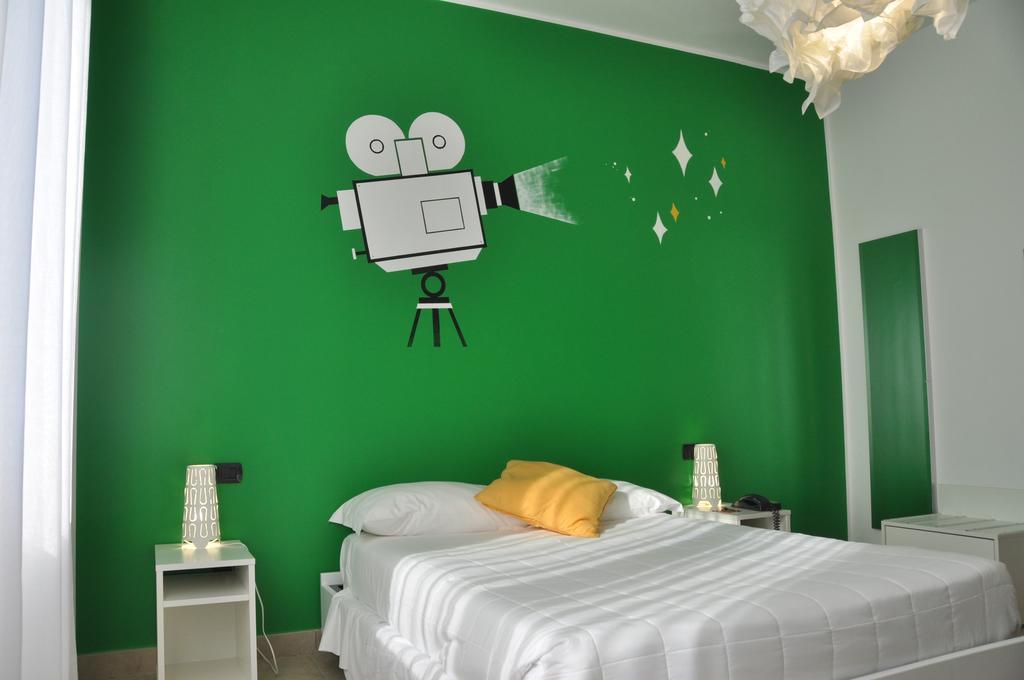 Lo Scoiattolo Piedmont Bike Hotel Pralormo Exterior photo